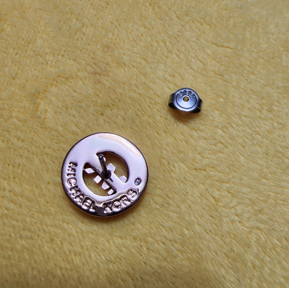 Michael Kors Rose Gold MOP Earrings - Picture 6 of 8